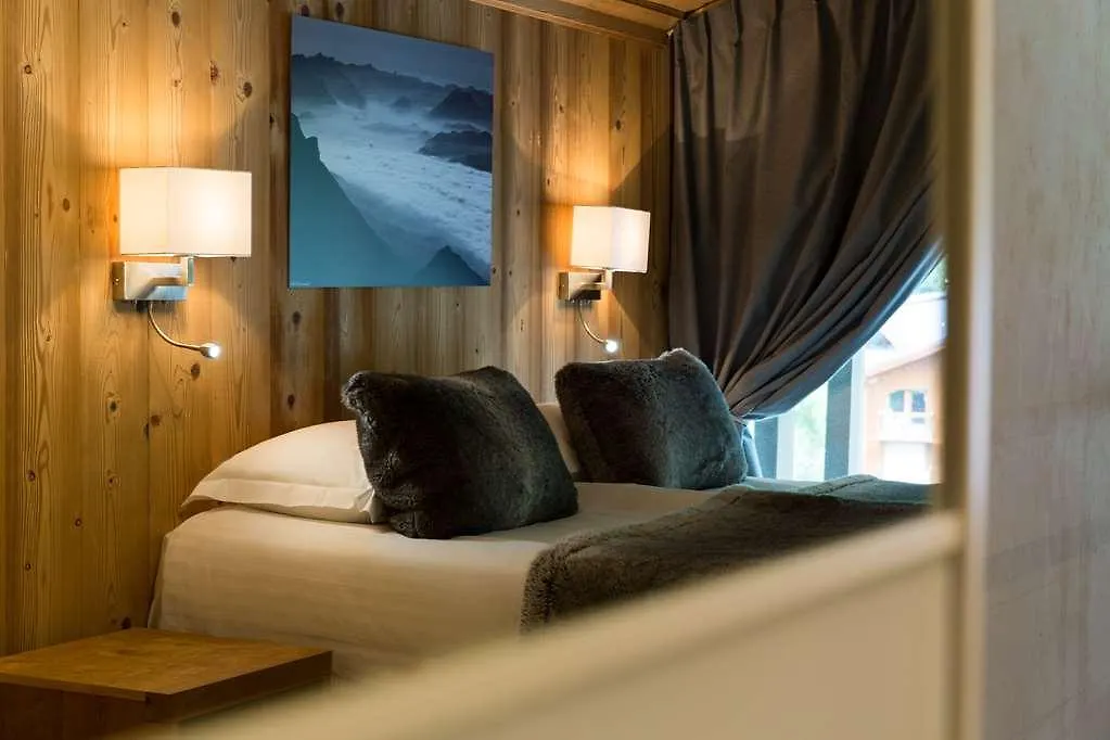 Chalet Hotel La Chemenaz, The Originals Relais - Hotel Chalet De Tradition Le Cugnon
